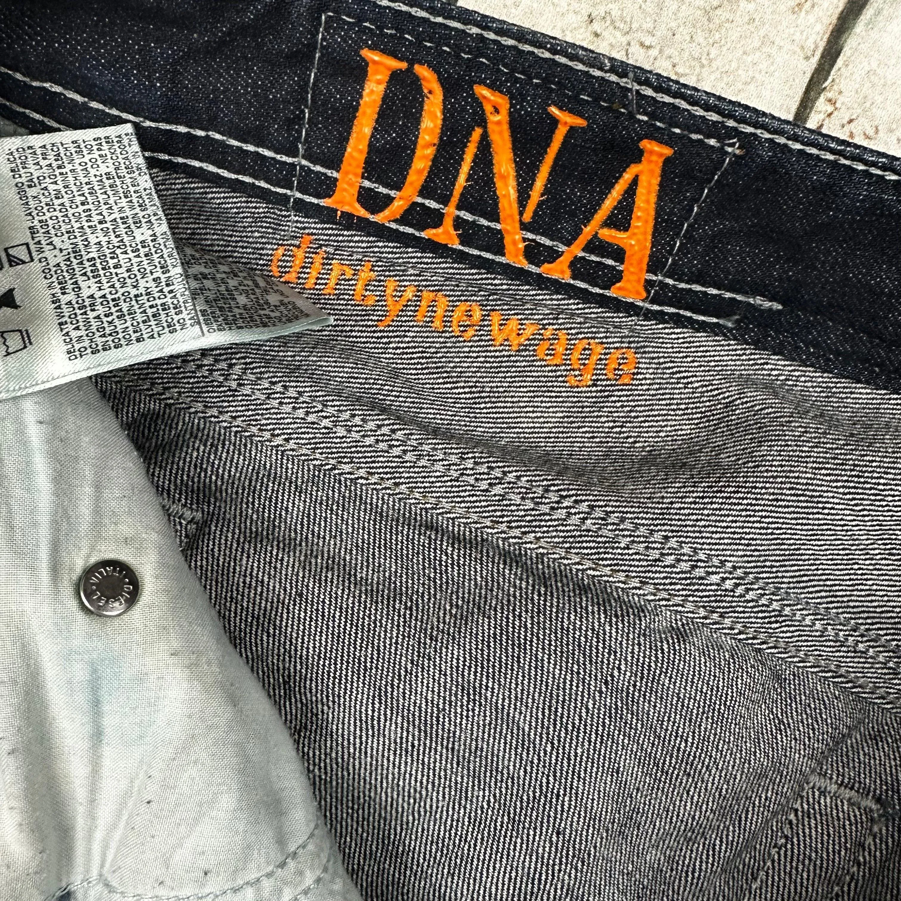 Diesel 'Thanaz' Slim Straight Mens Paint Jeans - Size 36